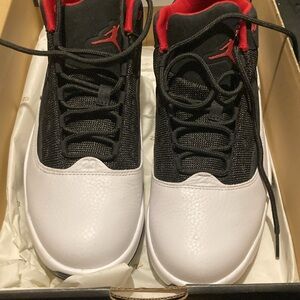 Men’s jordan Max Aura